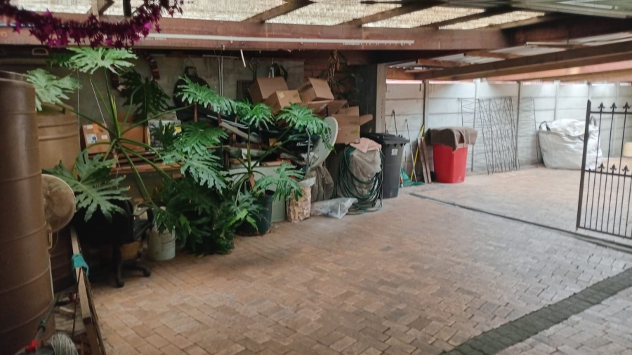 3 Bedroom Property for Sale in Athlone Western Cape